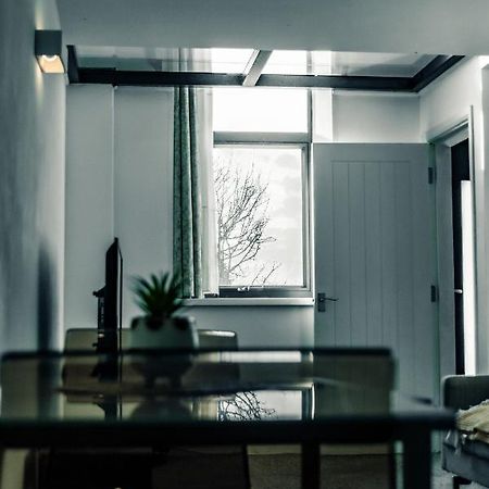 Apartments Dealhouse 4 ฮัดเดอร์สฟิลด์ ภายนอก รูปภาพ