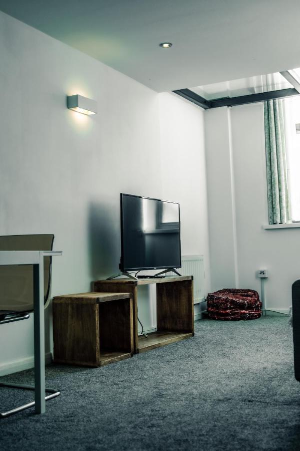 Apartments Dealhouse 4 ฮัดเดอร์สฟิลด์ ภายนอก รูปภาพ