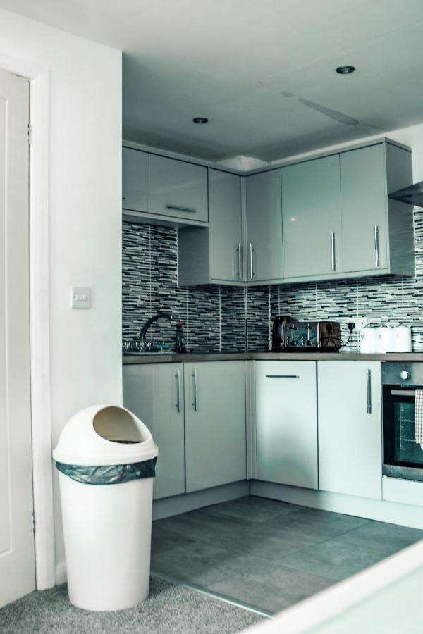 Apartments Dealhouse 4 ฮัดเดอร์สฟิลด์ ภายนอก รูปภาพ